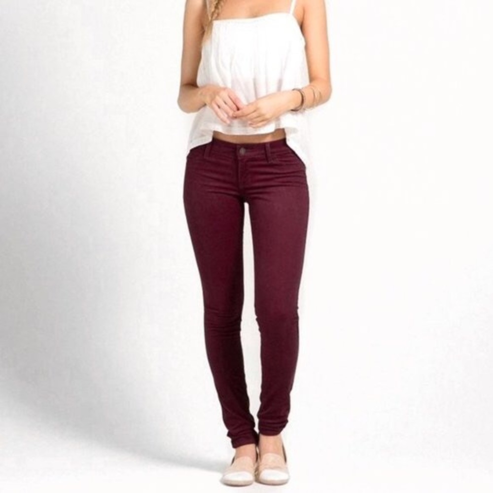 HOLLISTER NWT Burgundy Super Skinny Jeans Size 26